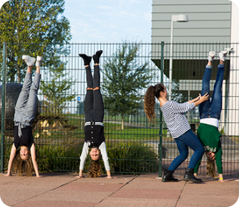 handstand2